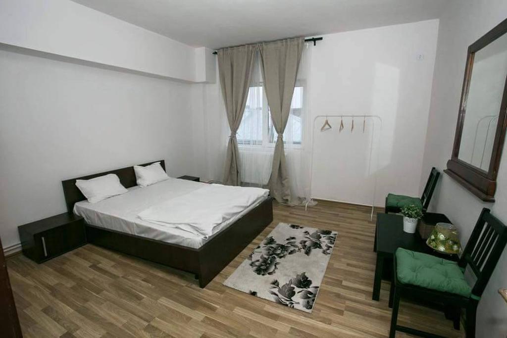 Vogue Hostel Bucureşti Phòng bức ảnh