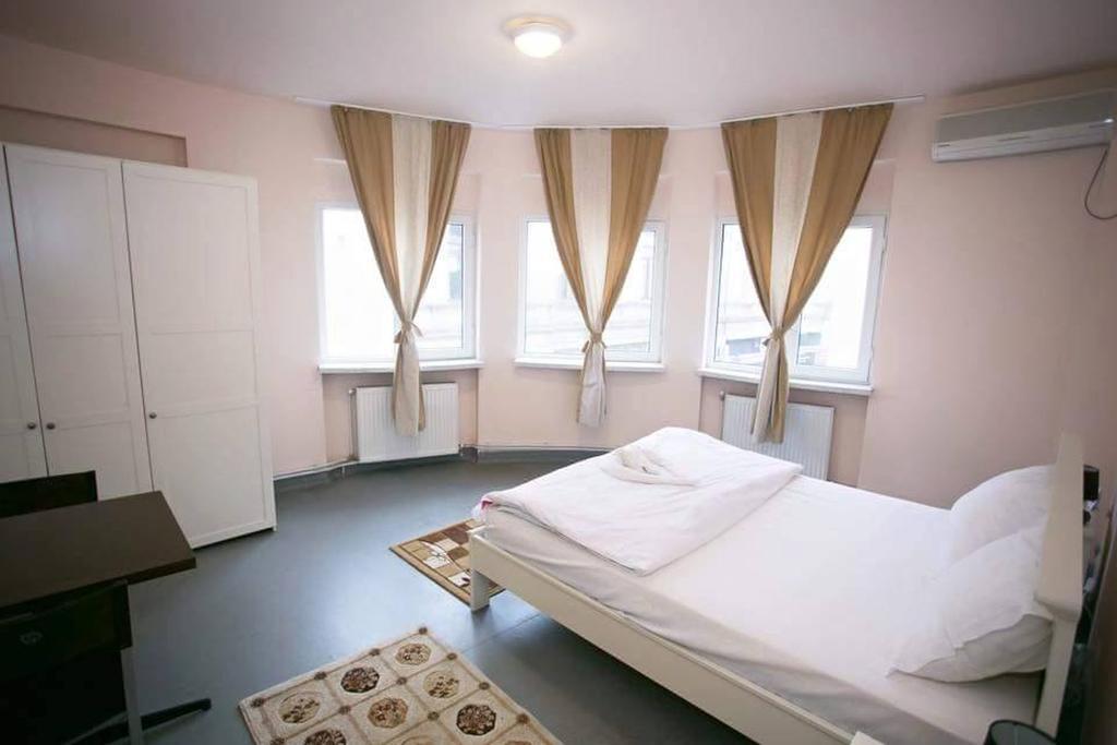 Vogue Hostel Bucureşti Phòng bức ảnh